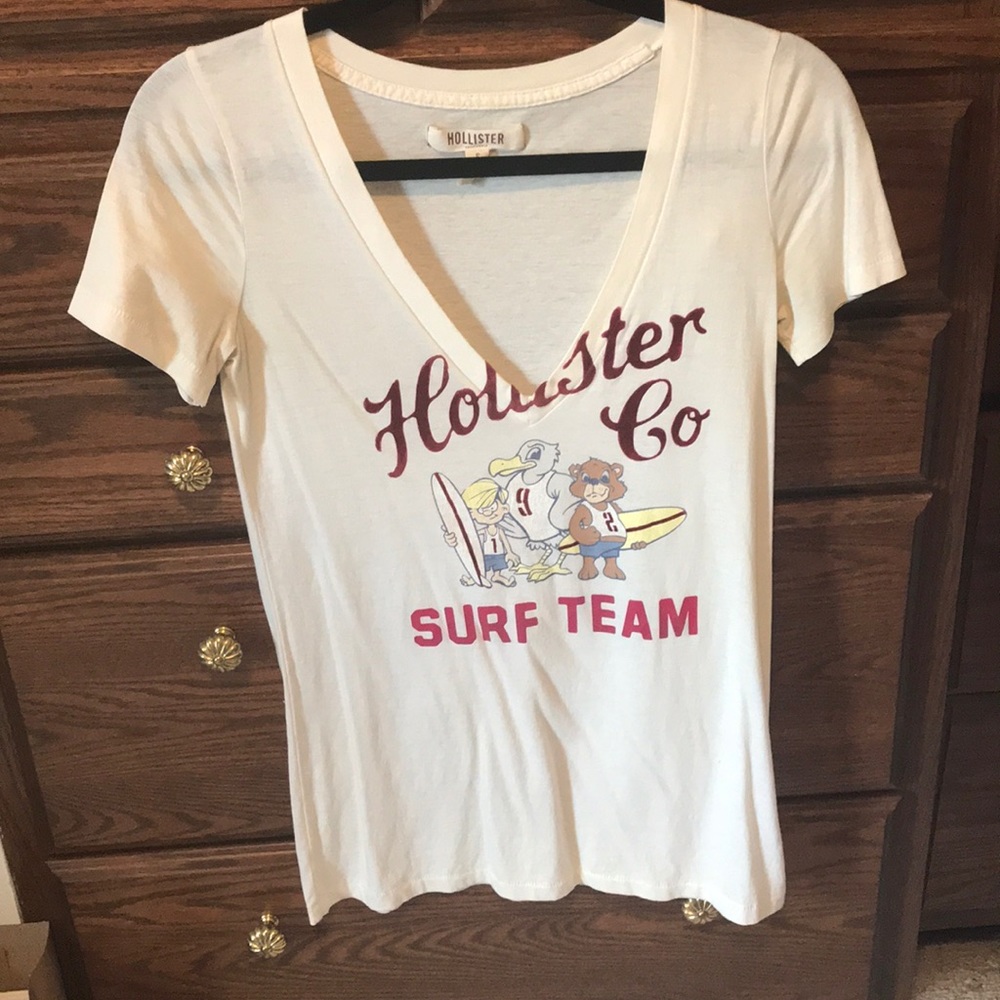 Hollister t-shirt